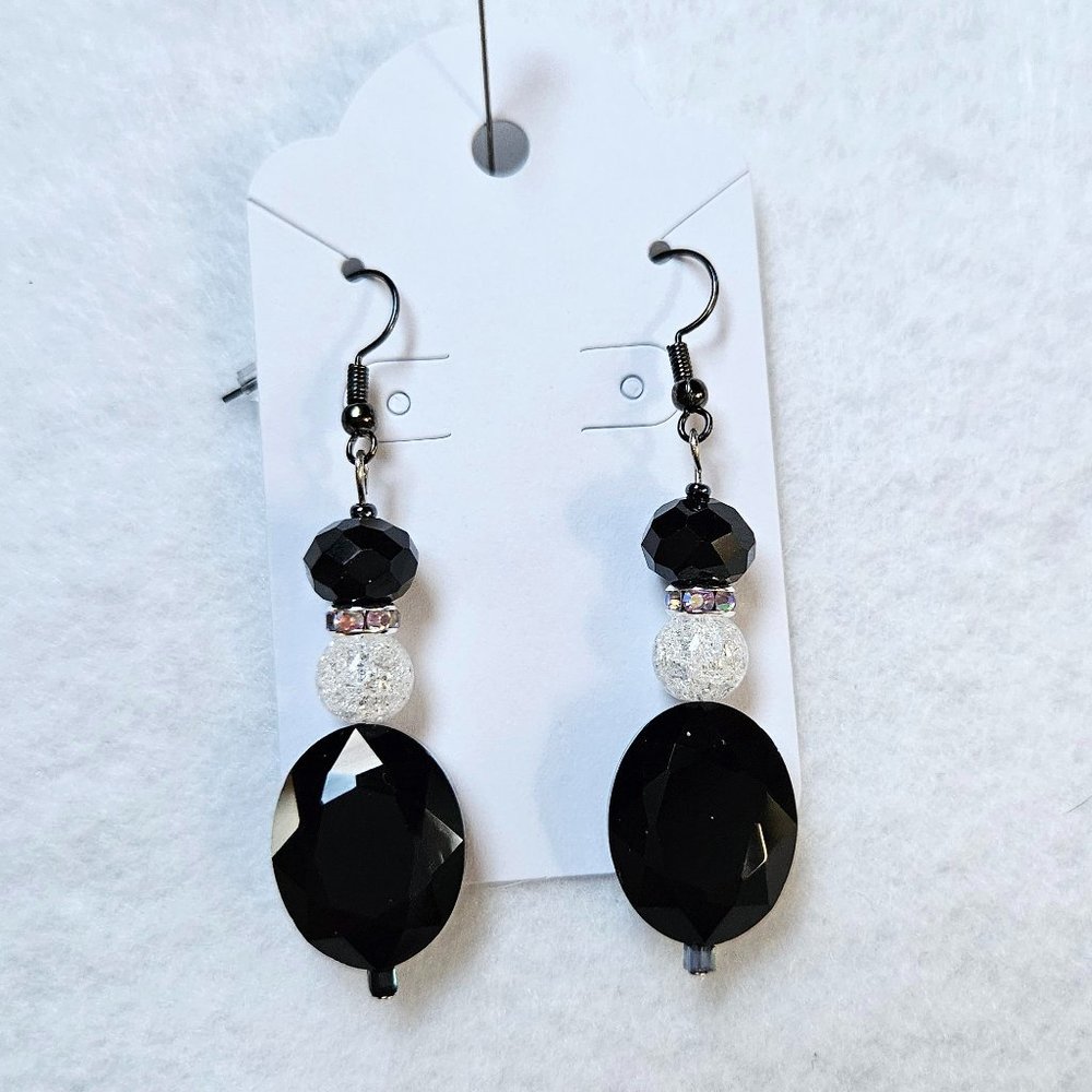 J5 Handmade Black and White Dangle Earrings